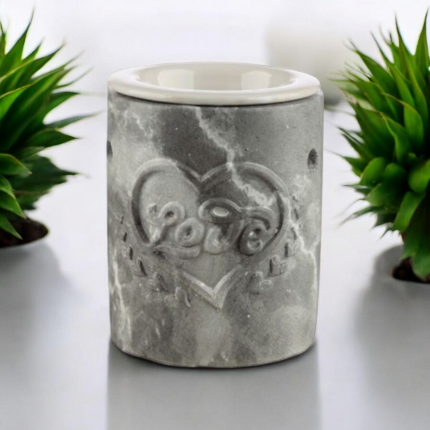 Concrete Love Heart Embossed Wax Warmer